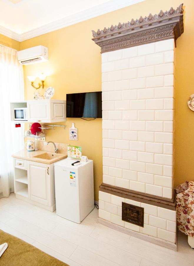 Art Suites Near Deribasovskaya Odessa Exterior photo