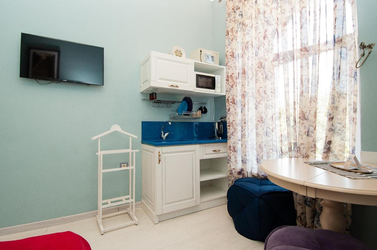 Art Suites Near Deribasovskaya Odessa Exterior photo